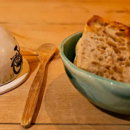 D'hote De Charme L'escapada Les Echappees Belles Frühstückspension Antignac