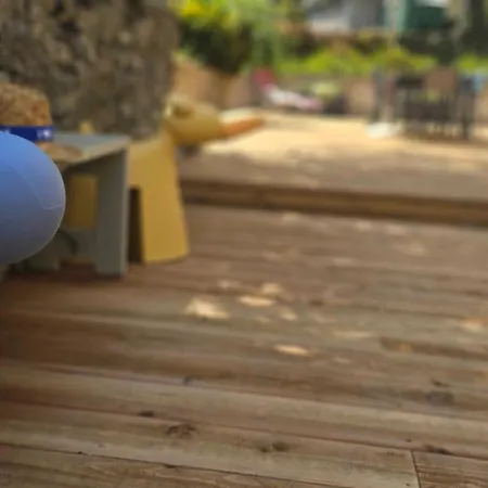 D'hote De Charme L'escapada Les Echappees Belles Frühstückspension Antignac