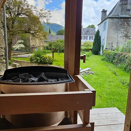 Bed & Breakfast D'hote De Charme L'escapada Les Echappees Belles Antignac