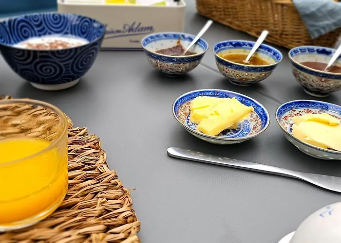 D'hote De Charme L'escapada Les Echappees Belles Antignac