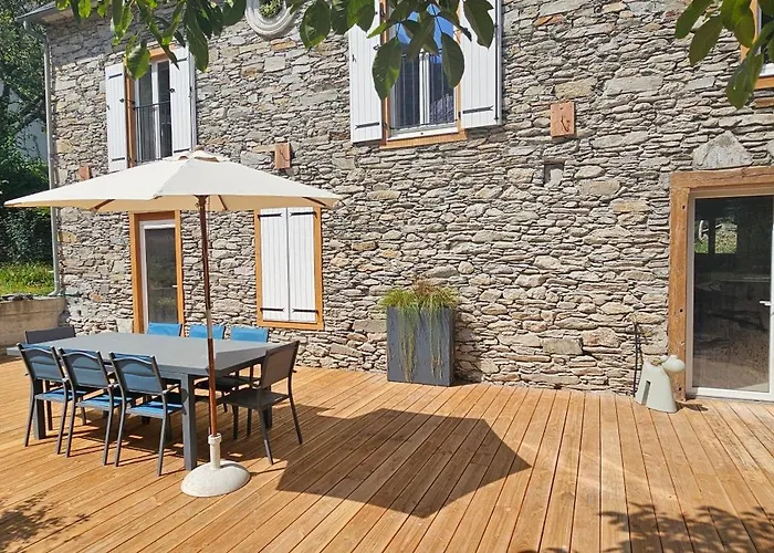 D'hote De Charme L'escapada Les Echappees Belles Panzió