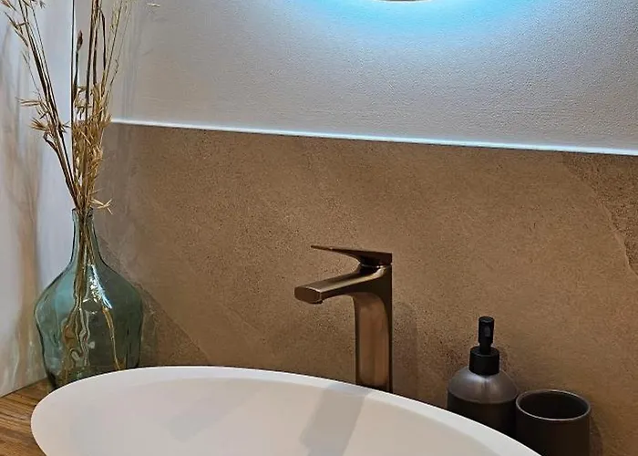 Panzió D'hote De Charme L'escapada Les Echappees Belles 3*