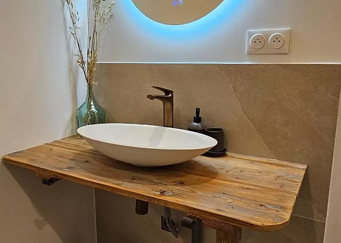 D'hote De Charme L'escapada Les Echappees Belles 3* Antignac