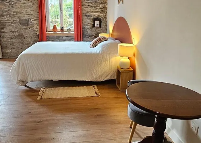 D'hote De Charme L'escapada Les Echappees Belles Panzió 3*