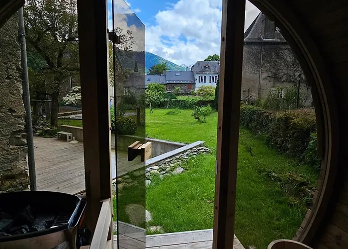 D'hote De Charme L'escapada Les Echappees Belles Antignac